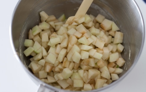 Preparazione Torta di mele soffice - Fase 4